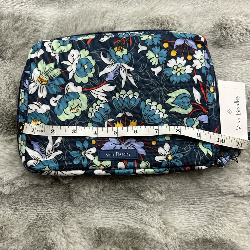 Vera Bradley Lighten Up Wipes Pouch in Floral Bursts